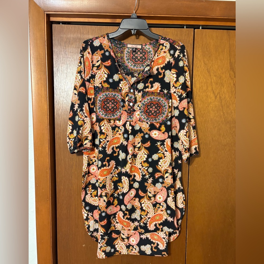 Multi colored tunic top